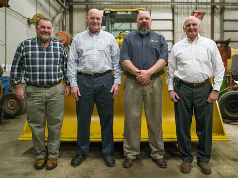 Chadwick baross - Chadwick BaRoss, Inc. is engaged in the sales and service of logging, municipal recycling, mining and heavy construction equipment. The firm was established in 1929 and incorporated in 1953 in Maine.